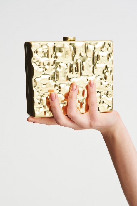 Clutch rigida dorata Anna Cecere Usato Drexcode