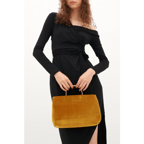 Vendita Abbigliamento Firmato - Borsetta in velluto gialla - Anna Cecere - Drexcode3