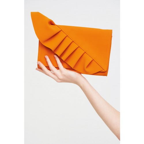 Vendita Abbigliamento Firmato - Clutch arancione con volant - Chiara Boni - Drexcode2
