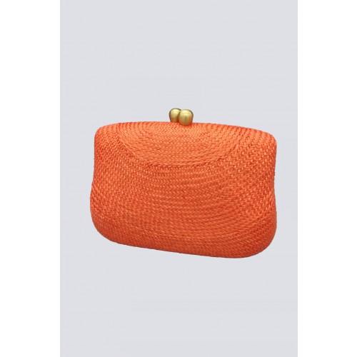 Noleggio Abbigliamento Firmato - Clutch arancione con manico in plastica - Serpui - Drexcode -1