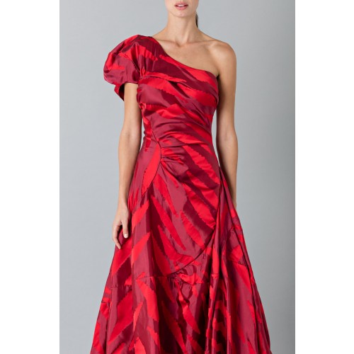 Noleggio Abbigliamento Firmato - Abito rosso monospalla con manica a sbuffo - Vivienne Westwood - Drexcode -3