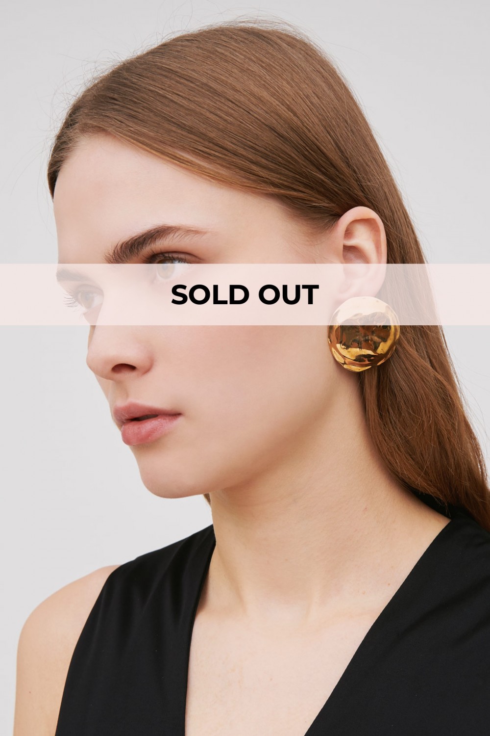 Orbit stud earrings