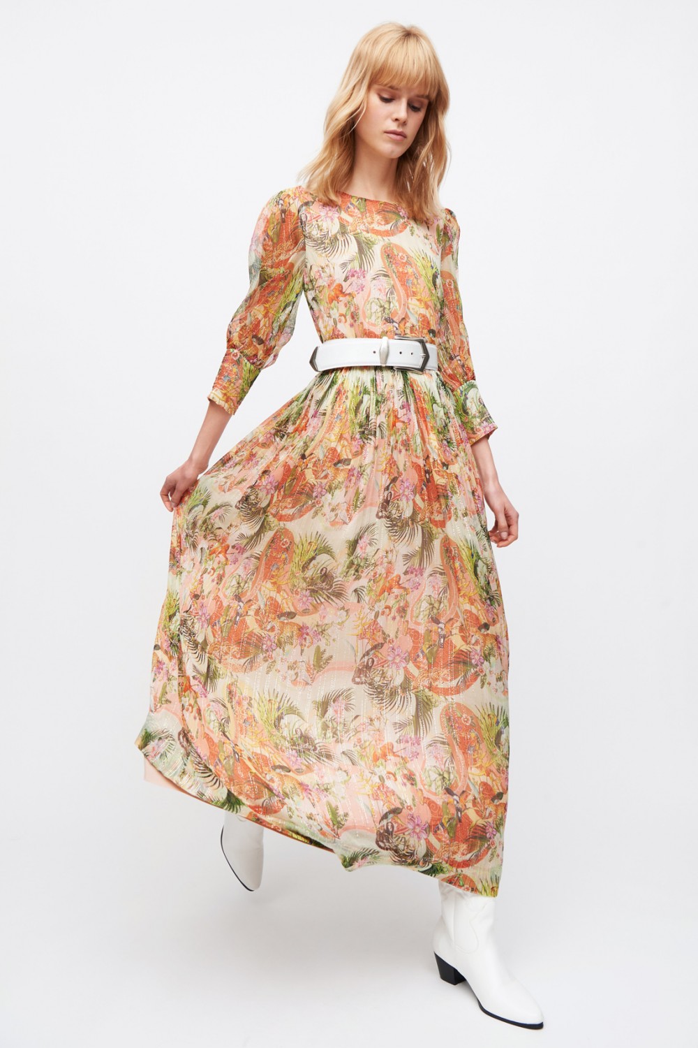 Flower dress with sleeves