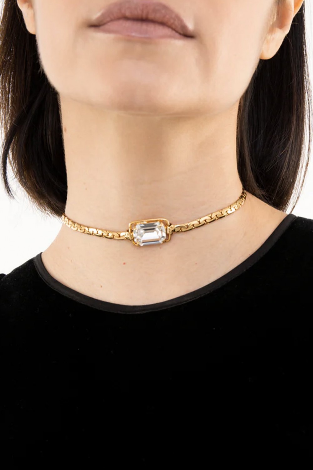 Gold choker