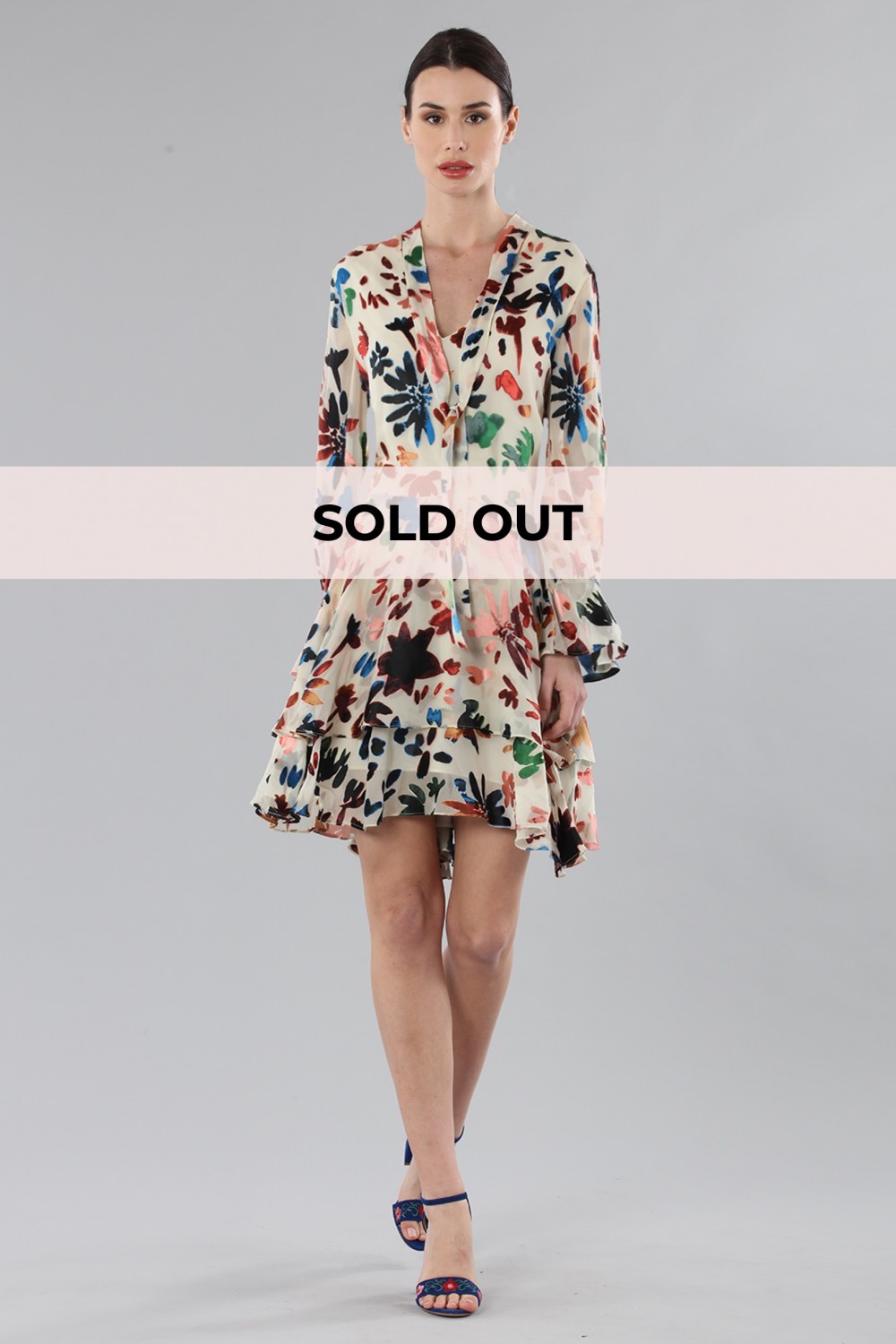 Short dress with colourful velvet inserts