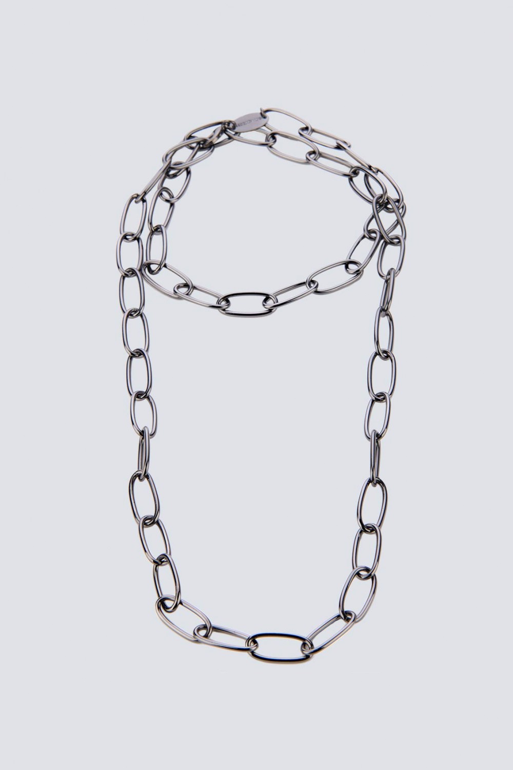 Necklace with ovals