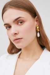 Drexcode - Molten baroque pearl earrings - Sterling King - Rent - 1