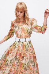 Drexcode - Flower dress with sleeves - Piccione.Piccione - Rent - 3