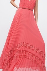 Drexcode - Pleated dress with lace - Badgley Mischka - Rent - 4