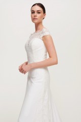 Drexcode - Dress with lace top - Pronovias - Rent - 2