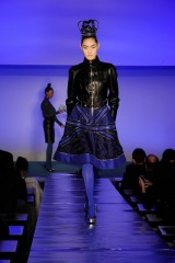Drexcode - Crepe silk dress with zip - Jean Paul Gaultier - Rent - 5