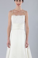 Drexcode - Wedding dress with embroidered bustier - Carlo Pignatelli - Rent - 5