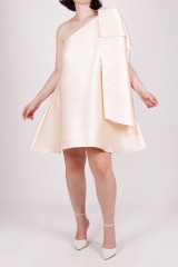 Drexcode - Short salmon one-shoulder dress - Doris S. - Rent - 8