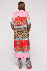 Drexcode - Pink duster coat with animal print - Hayley Menzies - Rent - 3