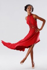 Drexcode - Red asymmetrical dress with transparencies - Kathy Heyndels - Rent - 2