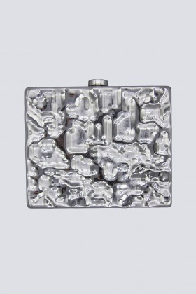 Rigid silver clutch - Anna Cecere - Rent Drexcode - 2