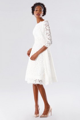 White lace dress with removable belt - Daphne - Rent Drexcode - 1