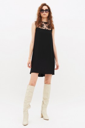 Short dress with lace - Jessica Choay - Rent Drexcode - 1