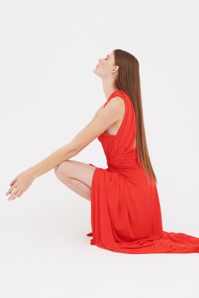 Silk red dress with slit - Vionnet - Rent Drexcode - 2