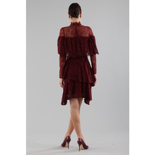 Noleggio Abbigliamento Firmato - Short burgundy dress with ruffles and cape sleeves - Perseverance - Drexcode -10