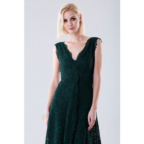 Noleggio Abbigliamento Firmato - Green lace dress with drapery - Daphne - Drexcode -4
