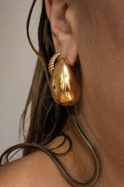 Golden drop earrings
