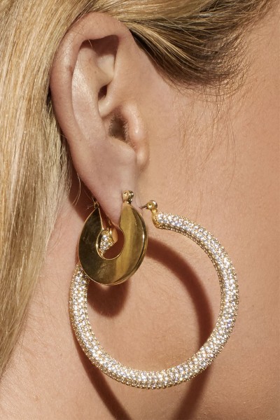 Golden hoop earrings with zircons