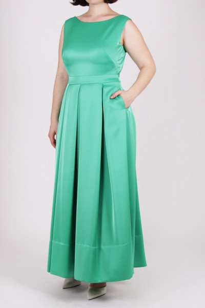 Long green dress