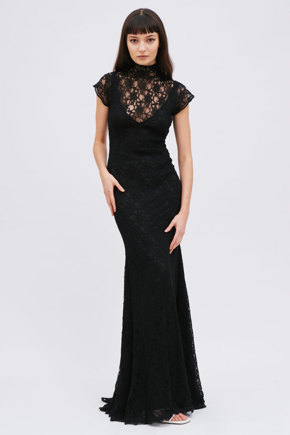 Abito pizzo nero