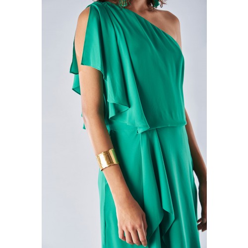 Vendita Abbigliamento Usato FIrmato - Abito verde con maniche asimmetriche - Halston - Drexcode -14